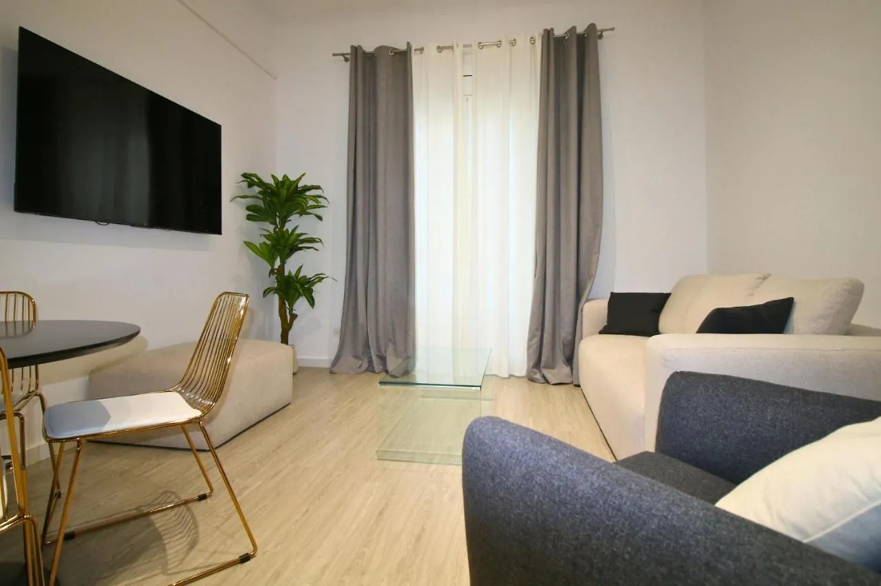 Luxurius Apartment For 4 People With Jacuzzi Barcelona