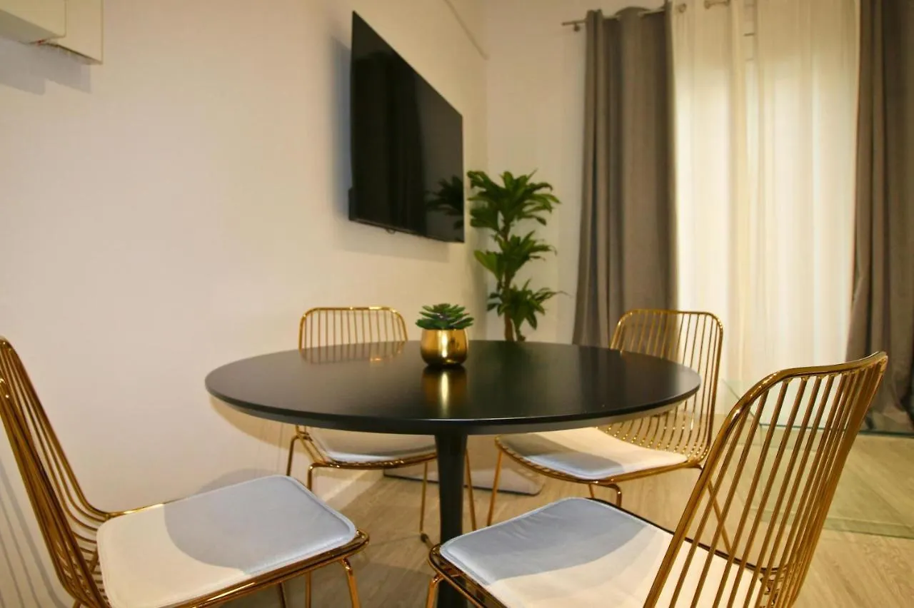 Luxurius Apartment For 4 People With Jacuzzi Barcelona Spain