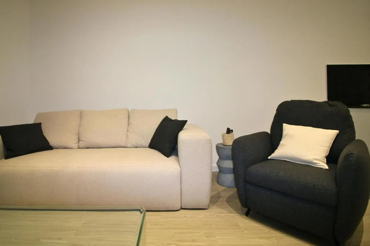 Luxurius Apartment For 4 People With Jacuzzi Barcelona