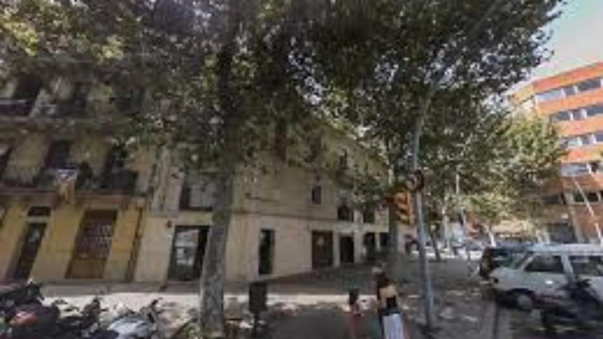 Luxurius Apartment For 4 People With Jacuzzi Barcelona